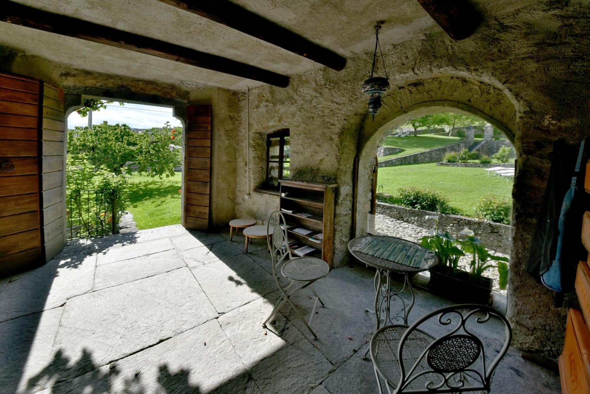 Piano Nobile Al Roseto Del Drago Βίλα San Bernardo  Εξωτερικό φωτογραφία
