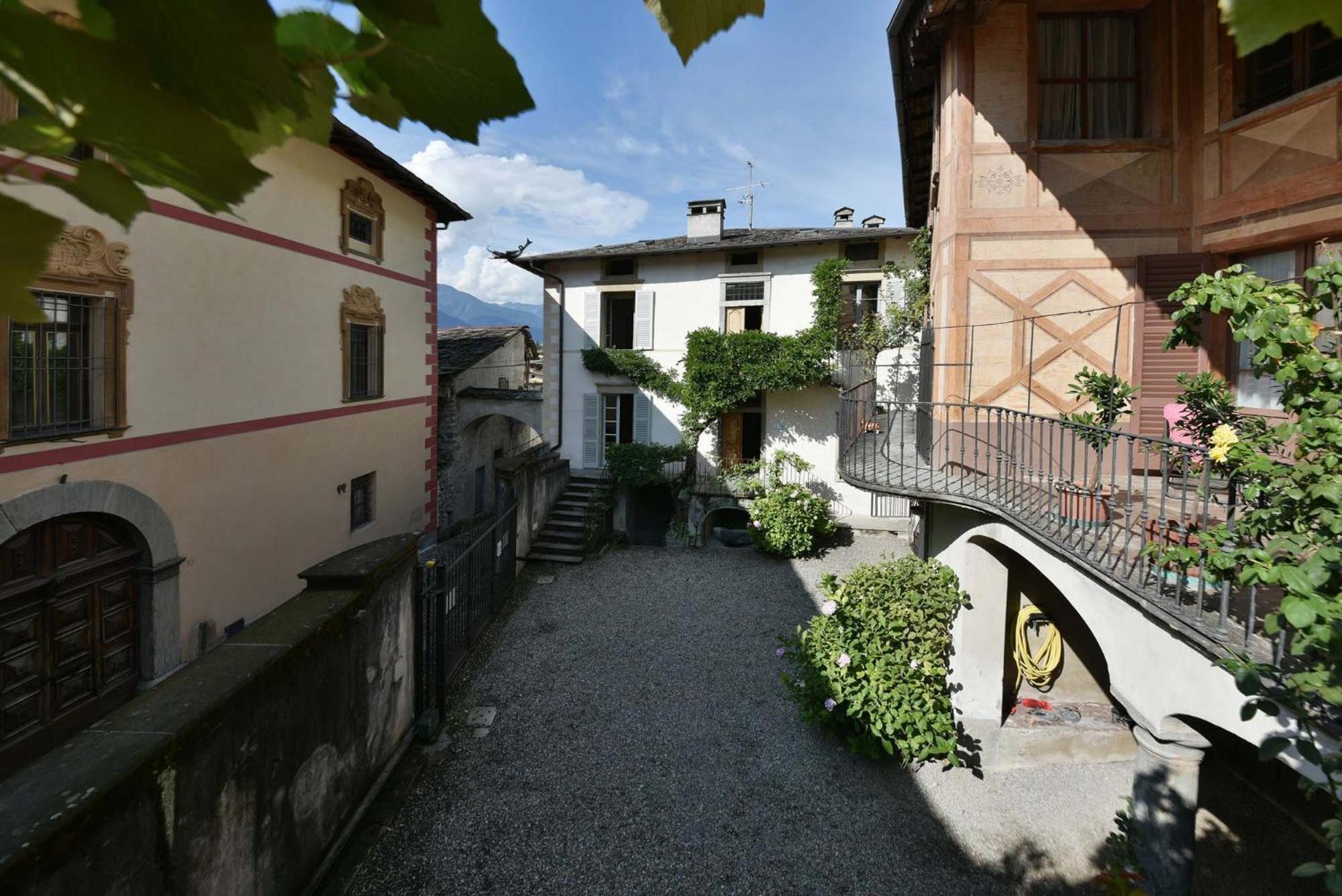 Piano Nobile Al Roseto Del Drago Βίλα San Bernardo  Εξωτερικό φωτογραφία